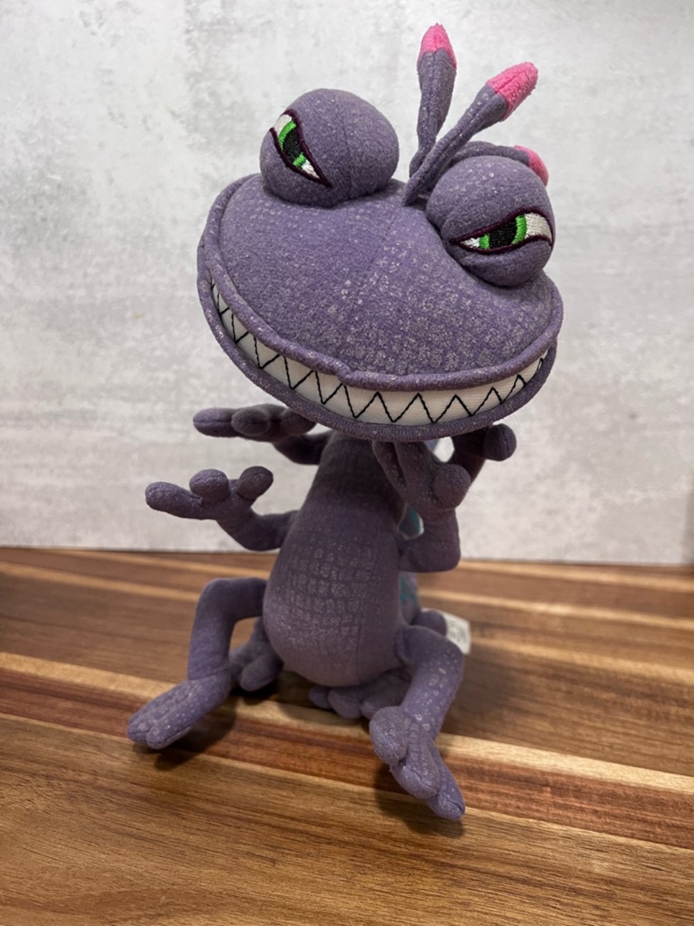 Disney Store Monsters Inc Randall Boggs Stamped Plush 12" Purple Lizard - Picture 6 of 9